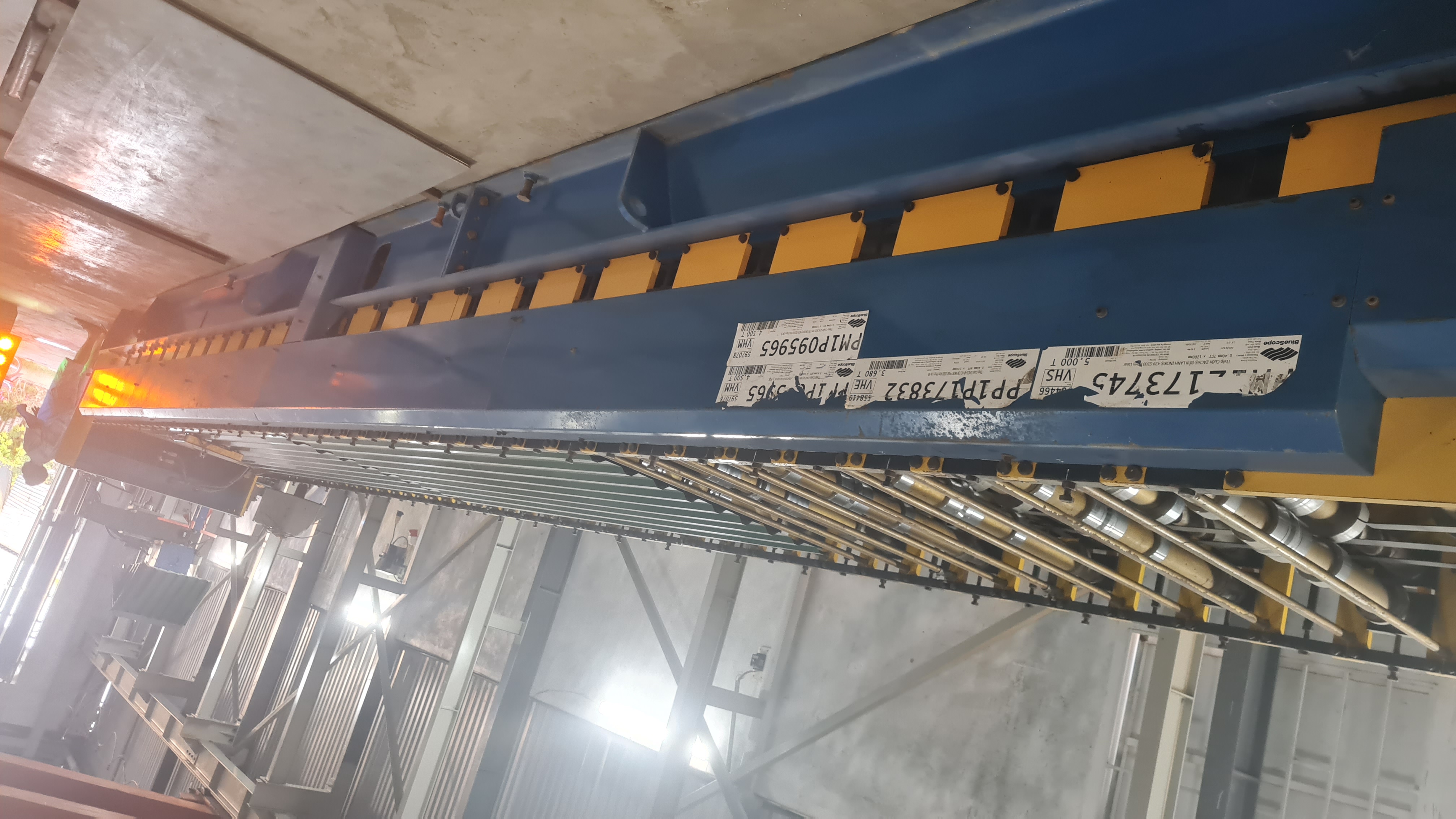 Máy cán tôn xà gồ