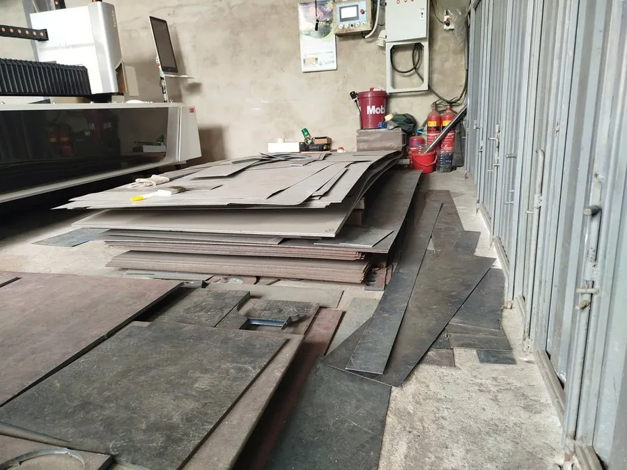Thép tấm nguyên liệu gia công tại xưởng